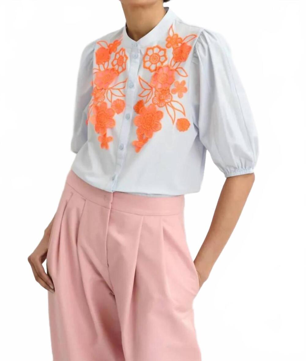NEW ESSENTIEL ANTWERP appliqué flowers shirt with mandarin collar in light blue/
